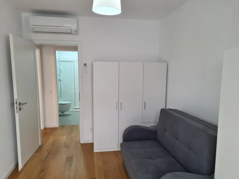 Închiriere apartament 3 camere, parcare inclusă – Aviatiei