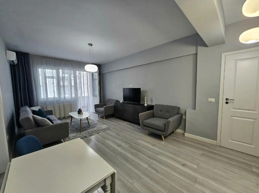 Apartament 2 camere zona Bulevardul Națiunile Unite