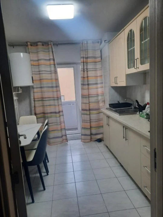 Apartament 3 camere | Bulevardul Decebal