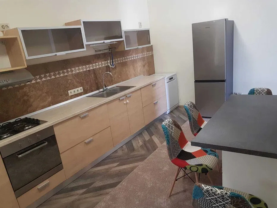 Apartament 3 camere | Zona Grădina Botanică – UMF
