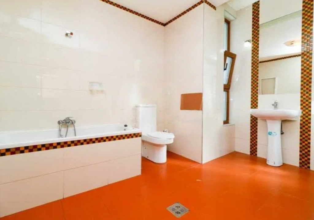 Apartament 3 camere | Zona Grădina Botanică – UMF