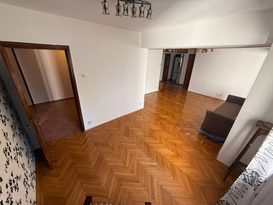 Apartament spațios 4 camere - Iancului