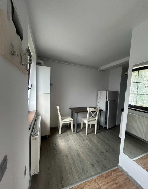 Apartament tip casă în Grigorescu, grădină privată și 2 locuri de parcare