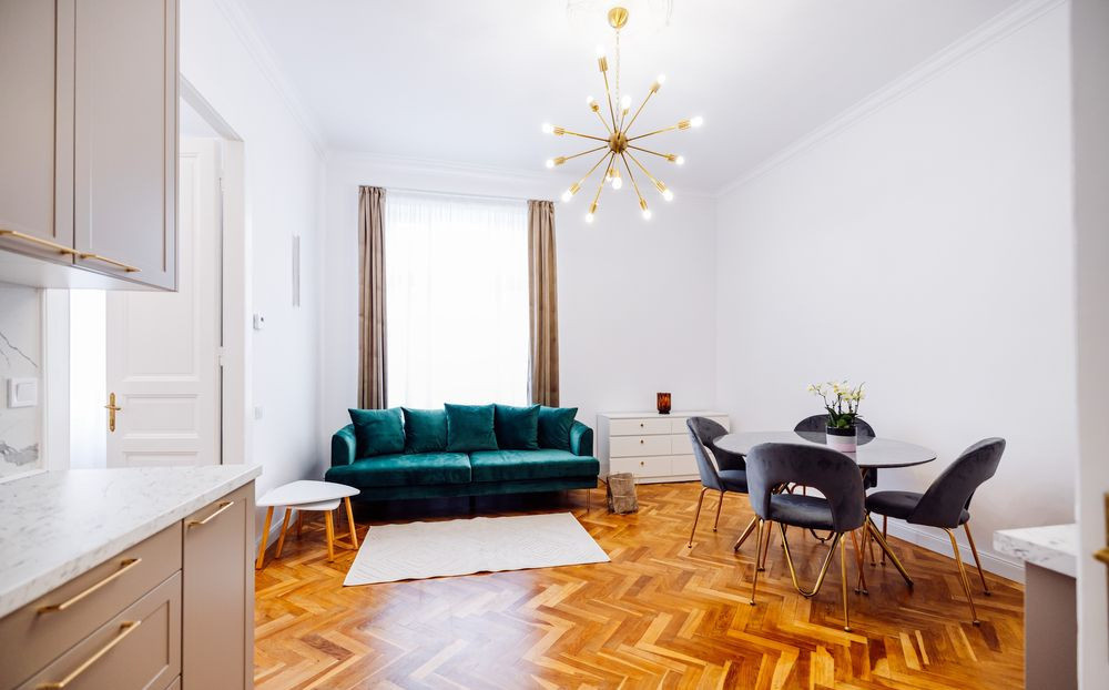 Apartament 3 camere | Zona Centrală – Strada Horea