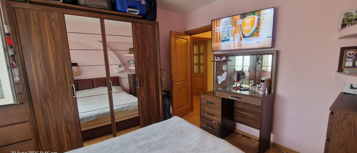 Apartament 4 camere | Centrala proprie | Parcare | Stefan cel Mare