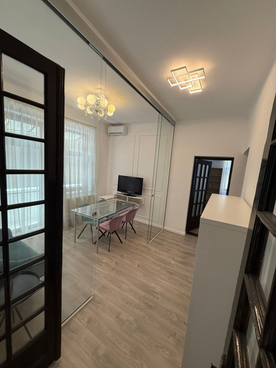 Apartament 3 camere amenajat pentru birou | Zona Cismigiu – Sala Palatului