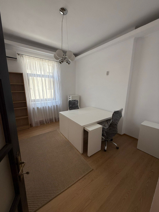Apartament 3 camere amenajat pentru birou | Zona Cismigiu – Sala Palatului