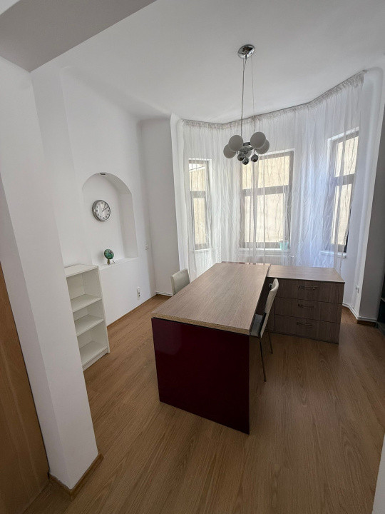Apartament 3 camere amenajat pentru birou | Zona Cismigiu – Sala Palatului