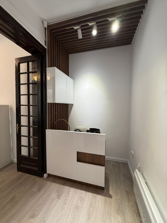 Apartament 3 camere amenajat pentru birou | Zona Cismigiu – Sala Palatului