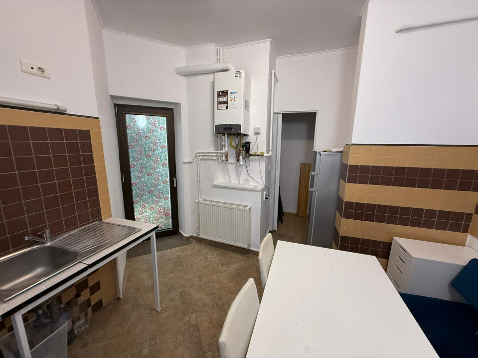 Apartament 3 camere amenajat pentru birou | Zona Cismigiu – Sala Palatului