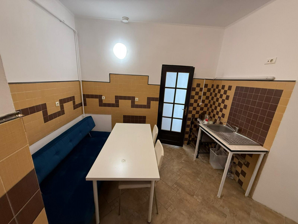 Apartament 3 camere amenajat pentru birou | Zona Cismigiu – Sala Palatului